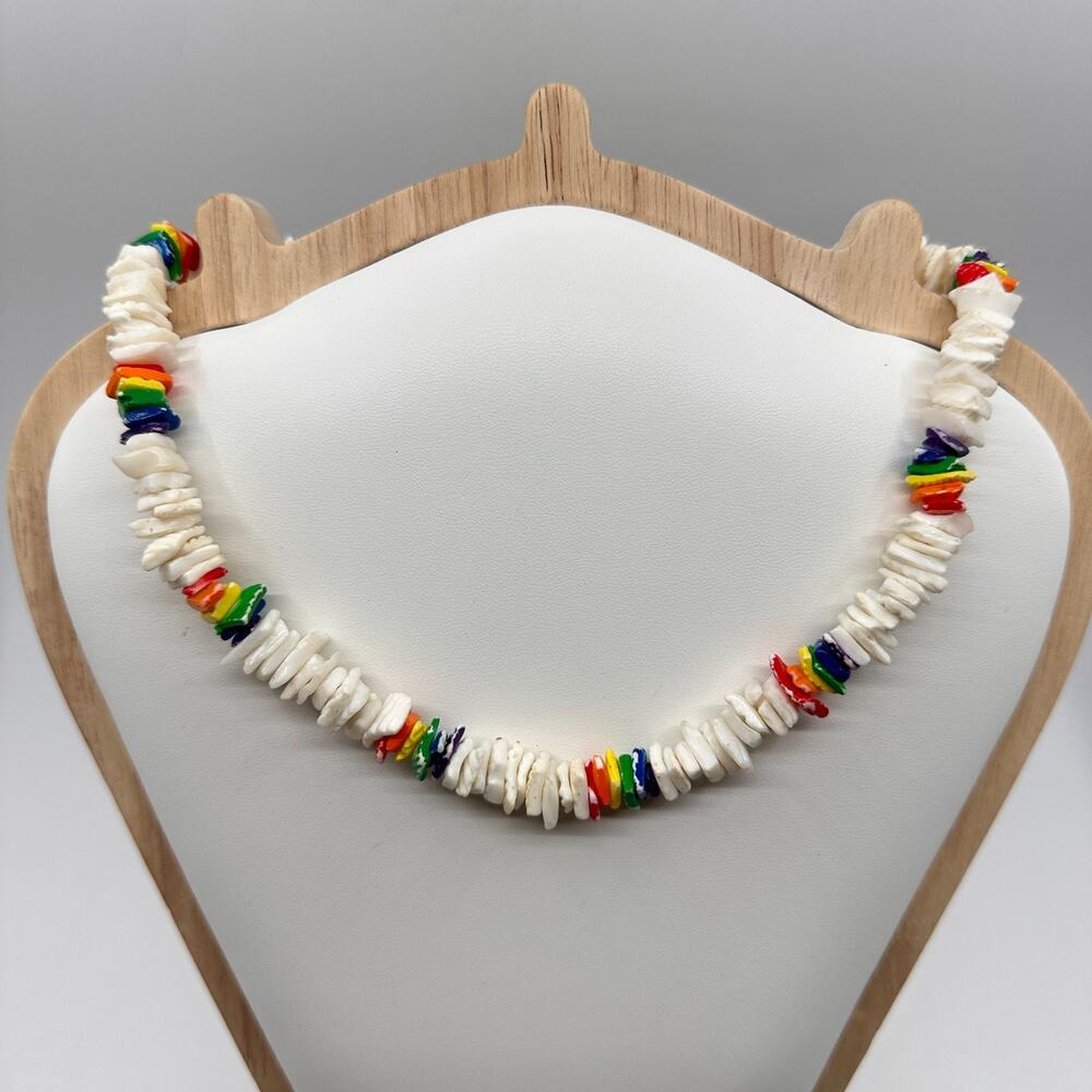 Rainbow Shell Chip Necklace White Shell Beads Boho Beach Surfer Y2K Statement